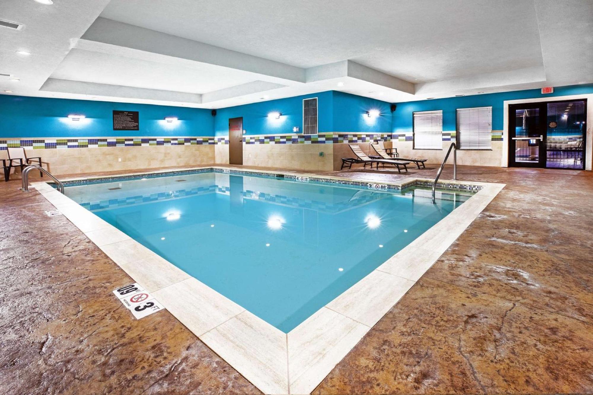 Hampton Inn & Suites Claremore Екстер'єр фото